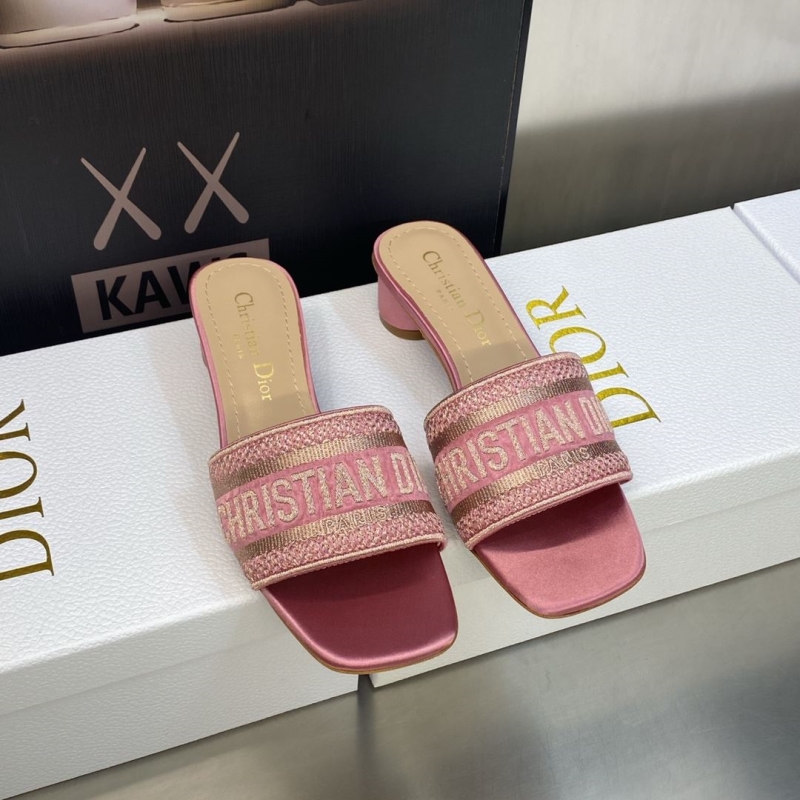 ch**an D*or slippers